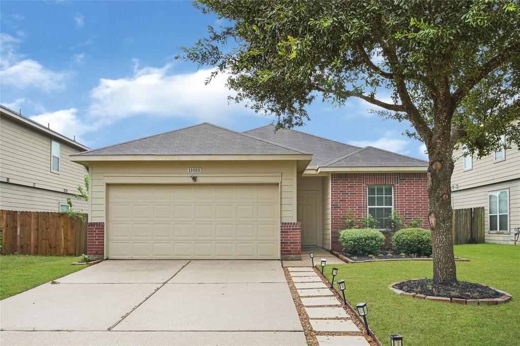11015 Harston Drive - Photo 0