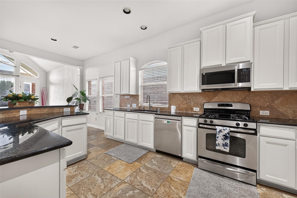 26710 Bellwood Pines Drive - Photo 28