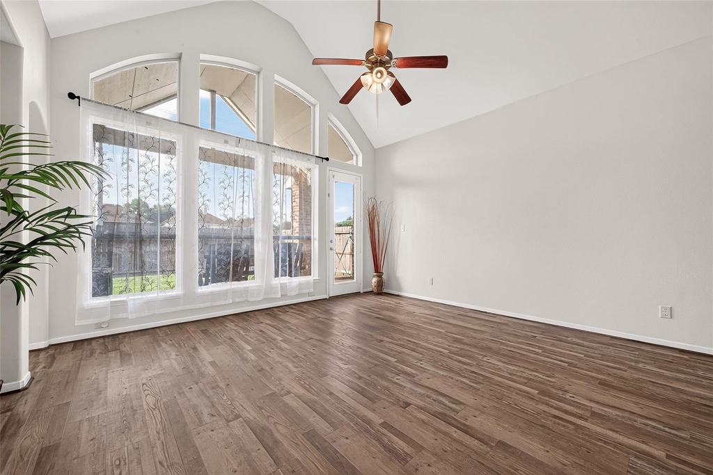 26710 Bellwood Pines Drive - Photo 18