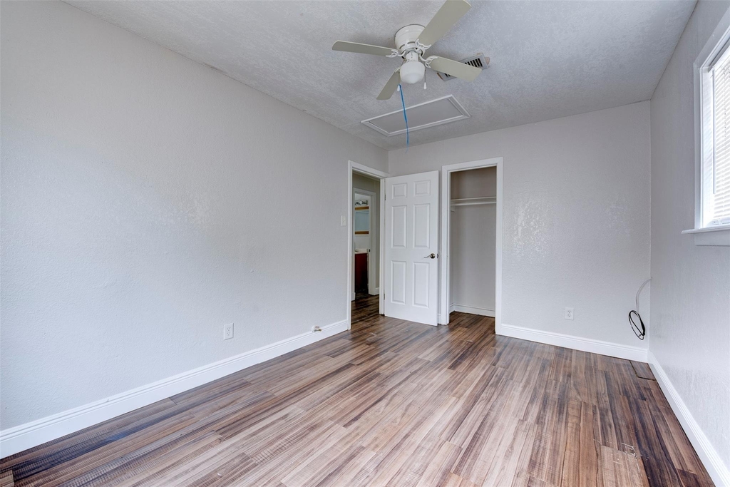 1209 Cabell St - Photo 20