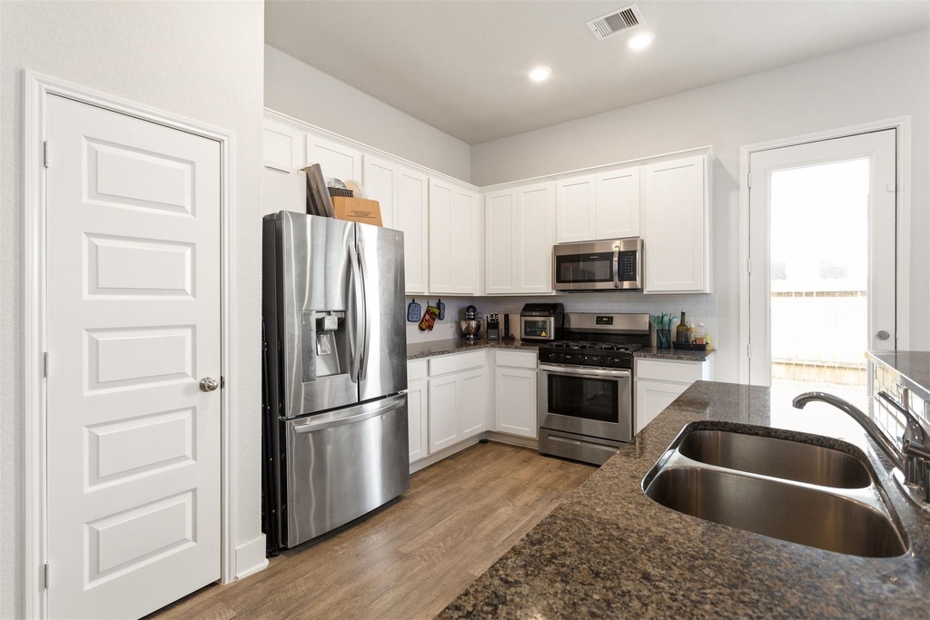 4416 Santorini Lane - Photo 10