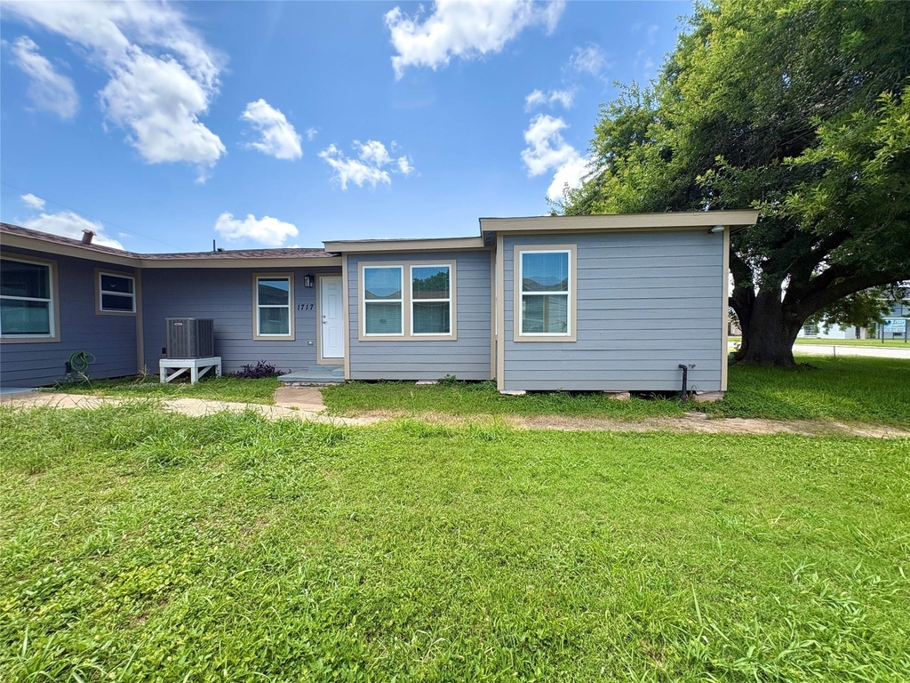 1717 W 4th Street - Photo 17