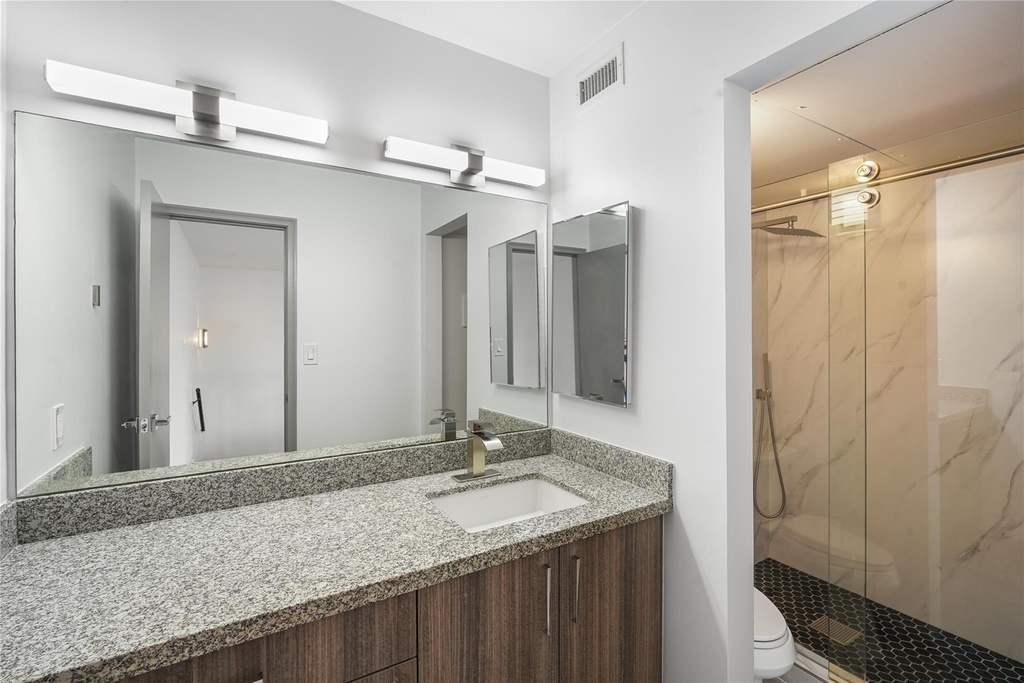 10615 Briar Forest Drive - Photo 12