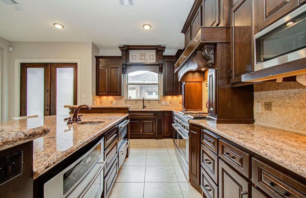 2920 Payson Street - Photo 16