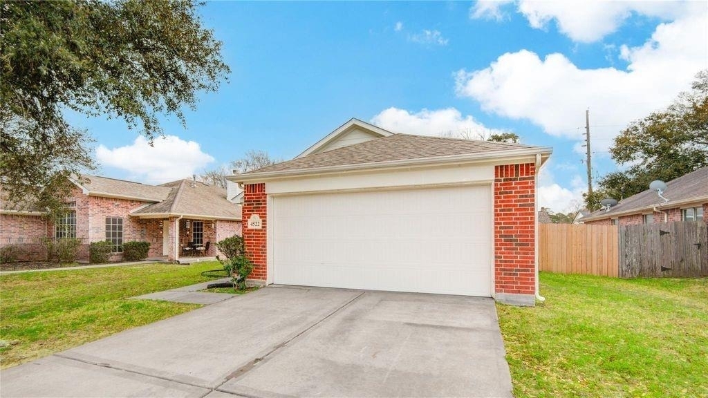 4522 Cannongate Drive - Photo 2