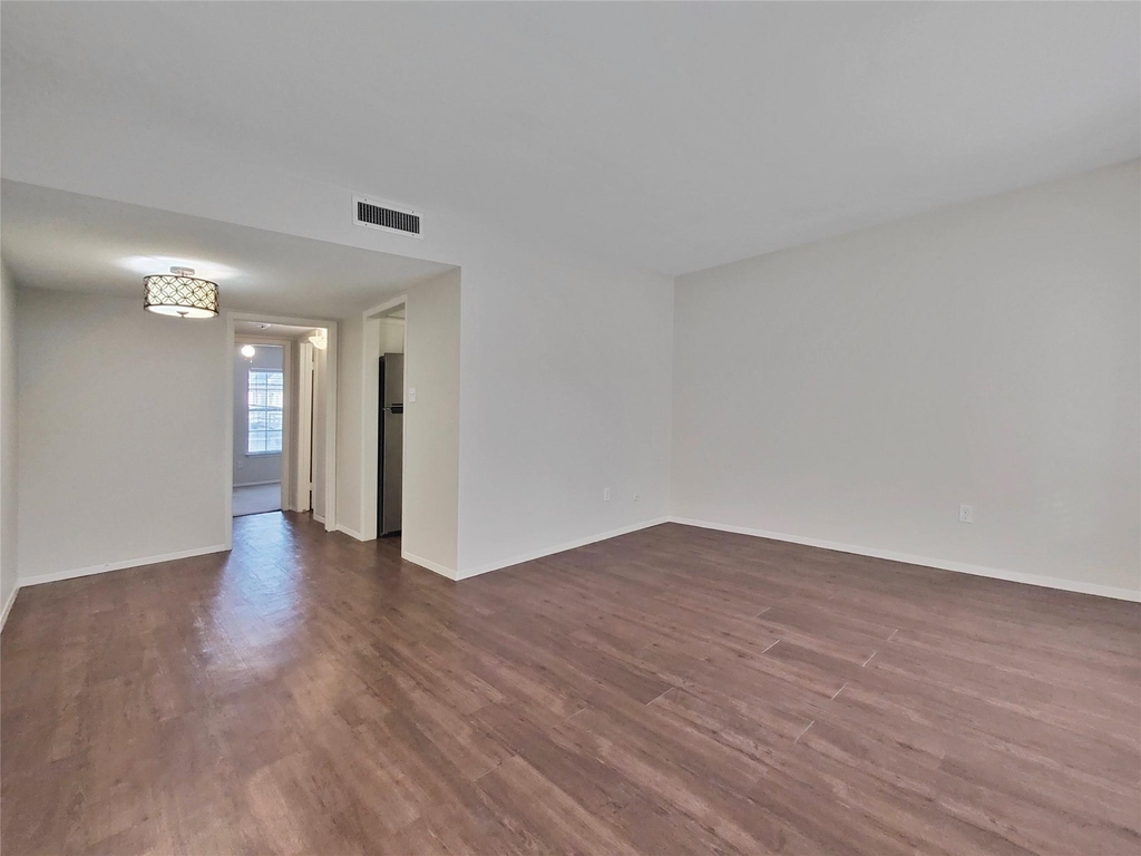 600 19th Street - Photo 1