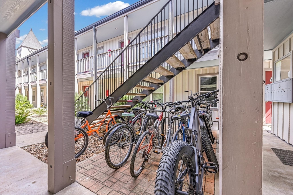 600 19th Street - Photo 18