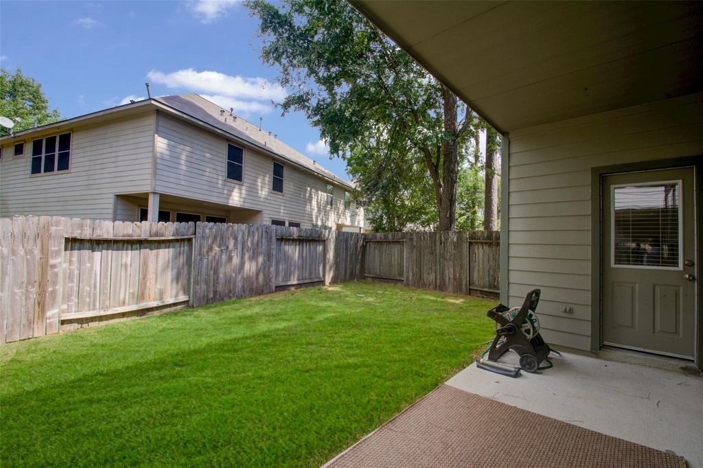 115 W Burberry Circle - Photo 22