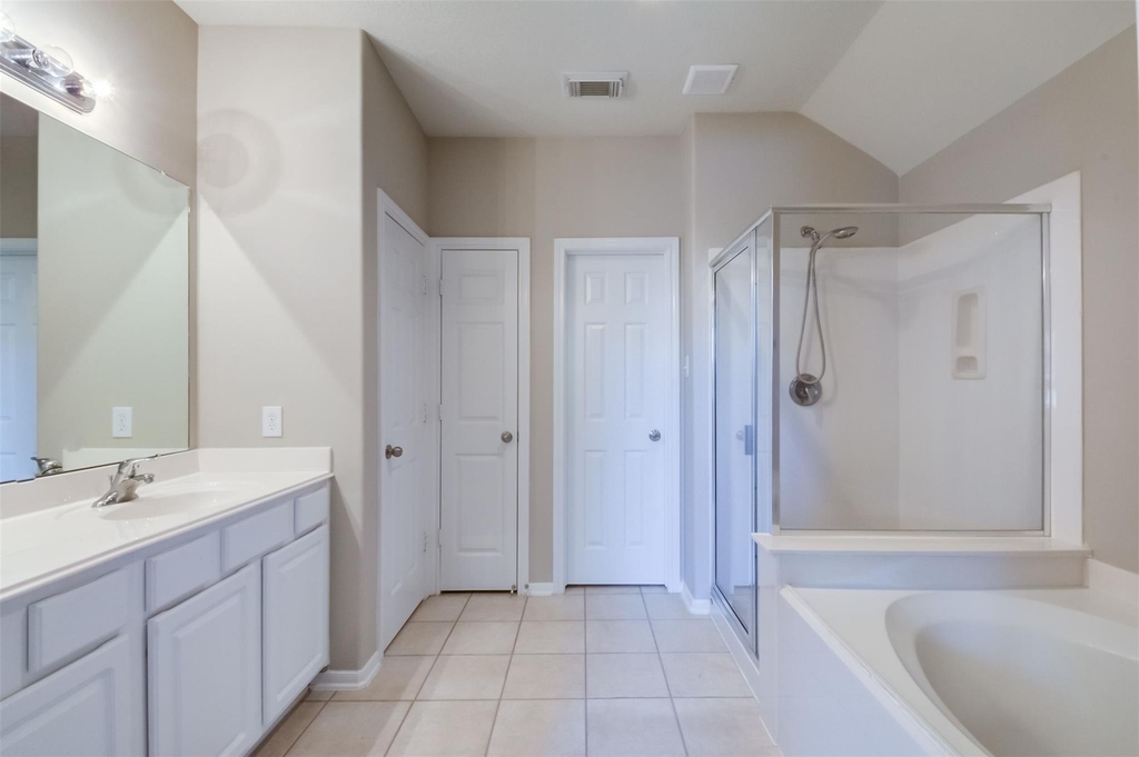 115 W Burberry Circle - Photo 16