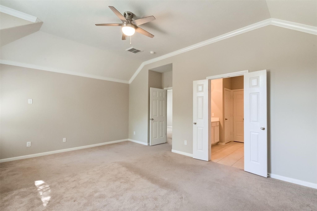 115 W Burberry Circle - Photo 14
