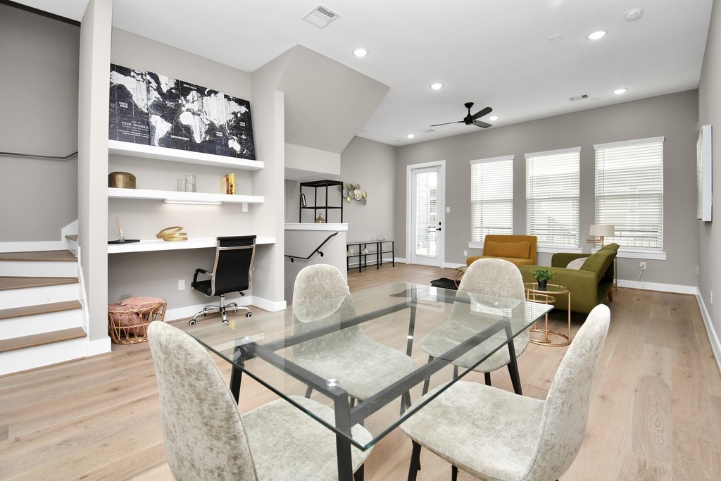 316 Thornton Road - Photo 8