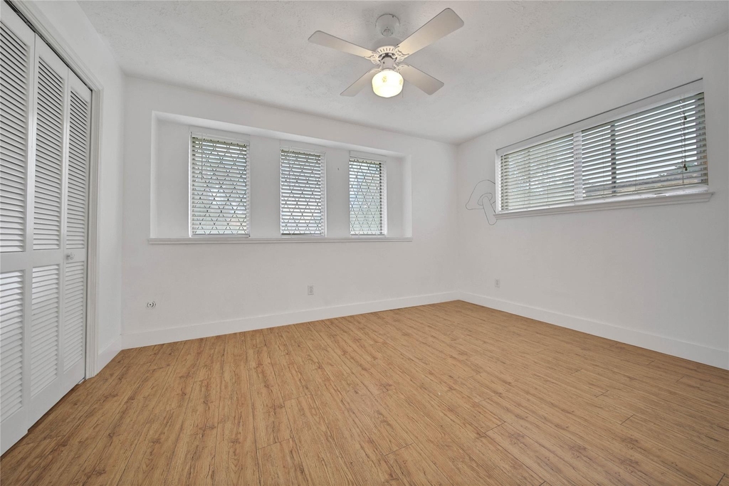 626 Park Knoll Lane - Photo 17