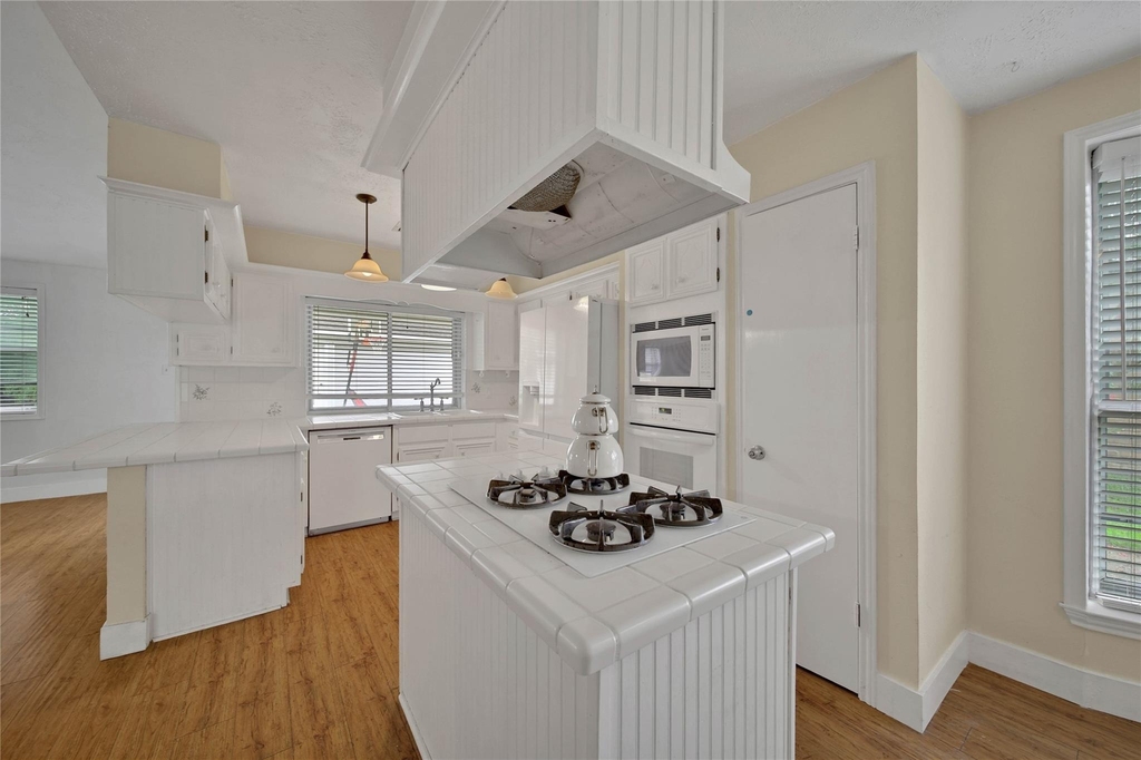 626 Park Knoll Lane - Photo 5