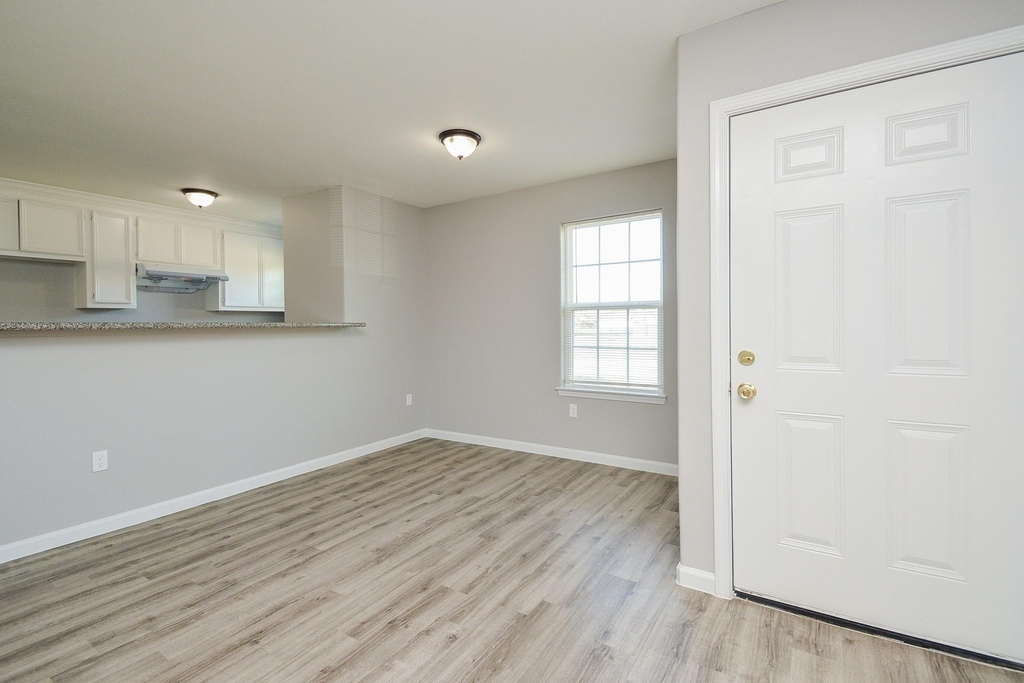 7611 Dyer Street - Photo 1