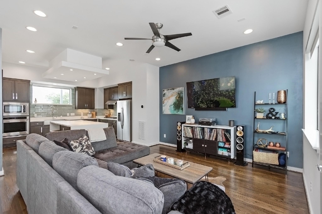 1814 Bingham Street - Photo 4