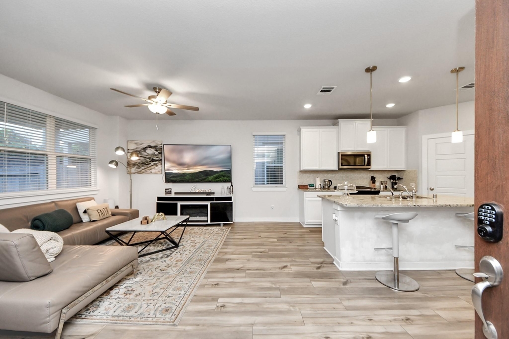 8207 Rising Stream Drive - Photo 1