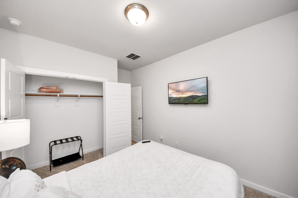 8207 Rising Stream Drive - Photo 27