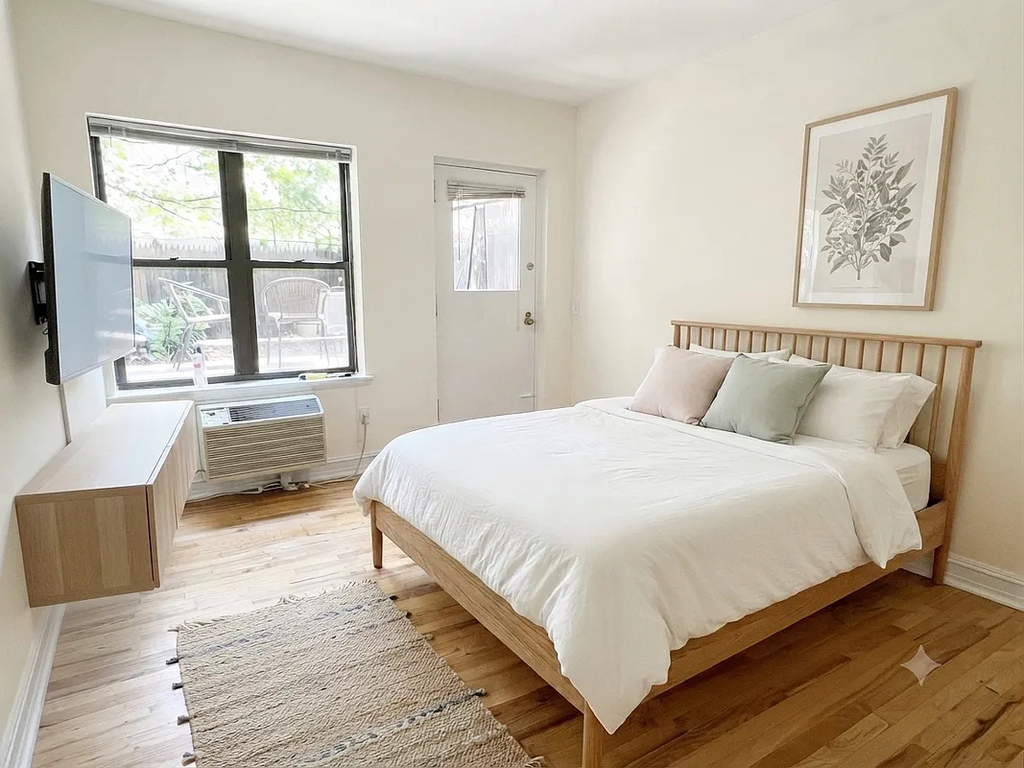 74th Street/3rd Avenue - Photo 2