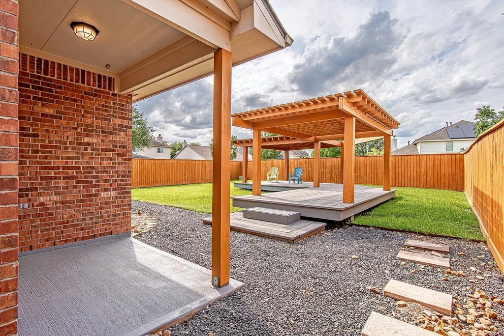 7507 Trail Hollow - Photo 34