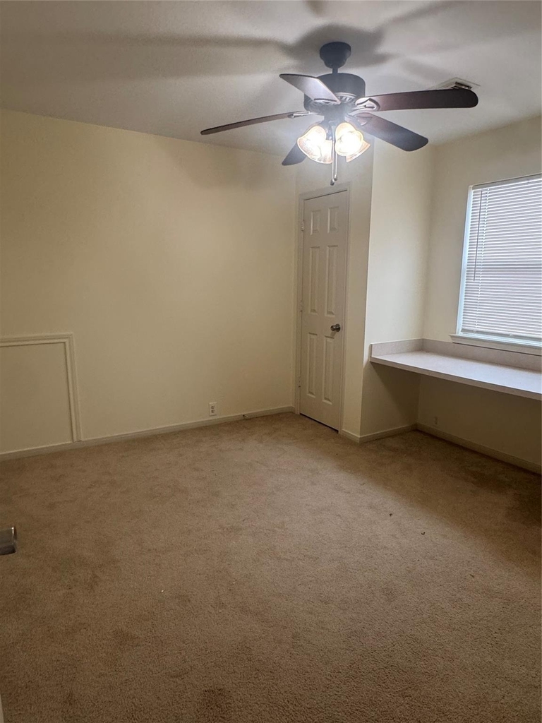 2842 Sandberry Drive - Photo 17