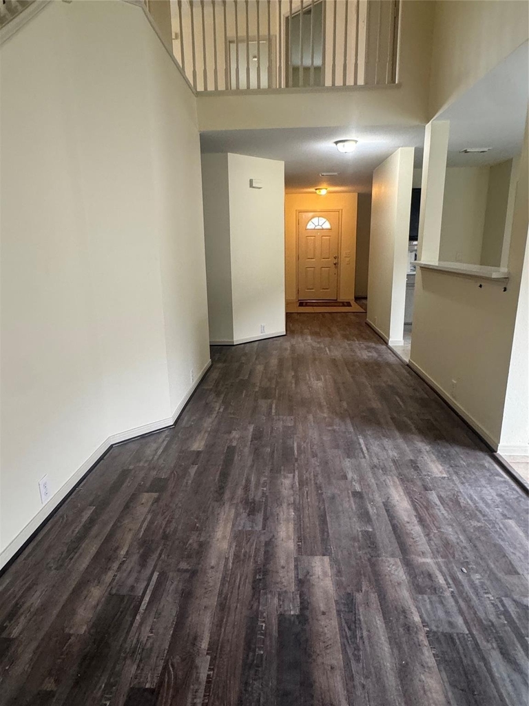 2842 Sandberry Drive - Photo 3