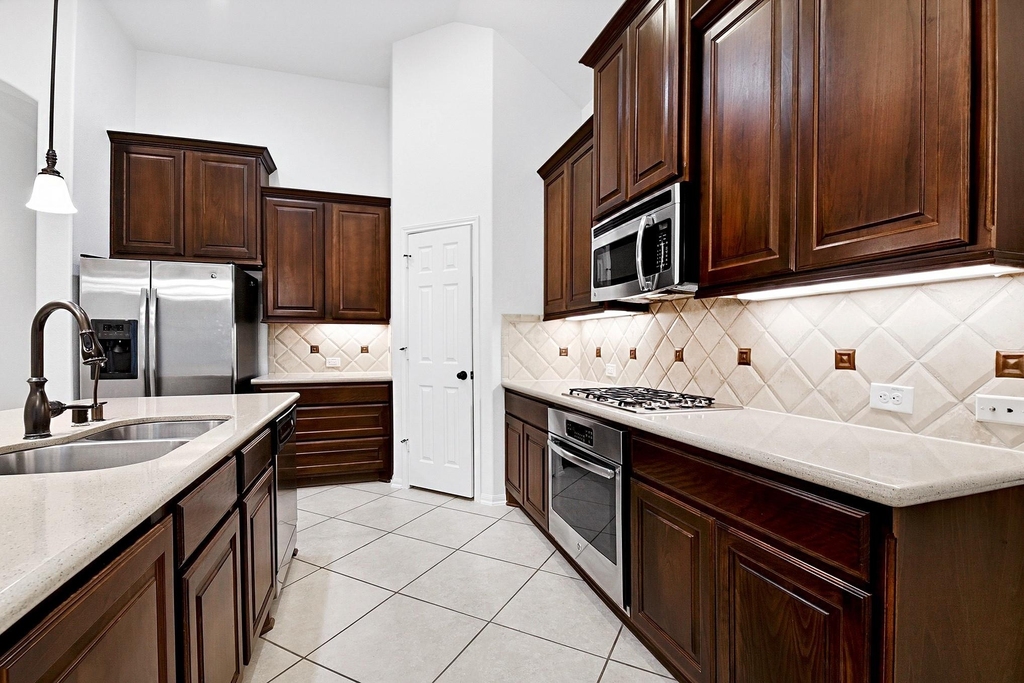 29142 Crested Butte Drive - Photo 15