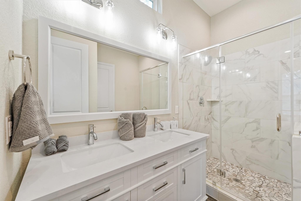 5620 Madison Street - Photo 9