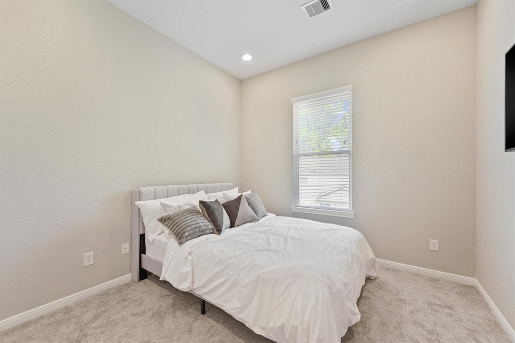 5620 Madison Street - Photo 13