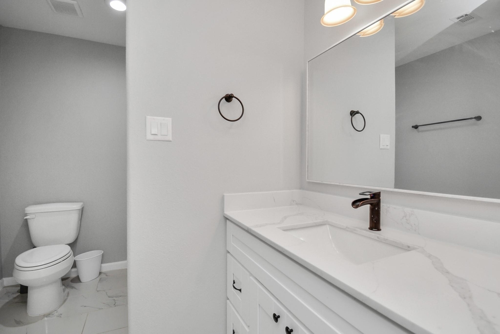 15426 Appleridge Drive - Photo 11