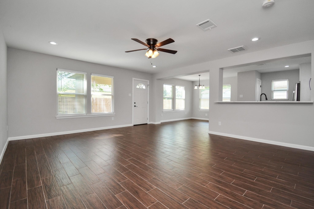 15426 Appleridge Drive - Photo 6