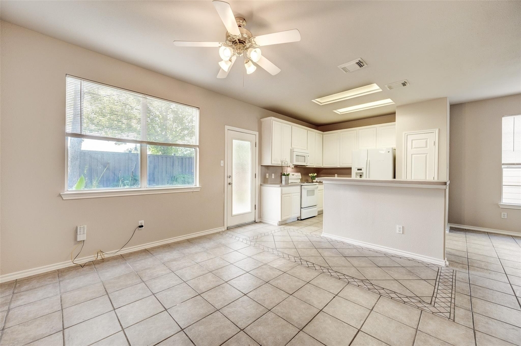 16535 Cairngrove Lane - Photo 10