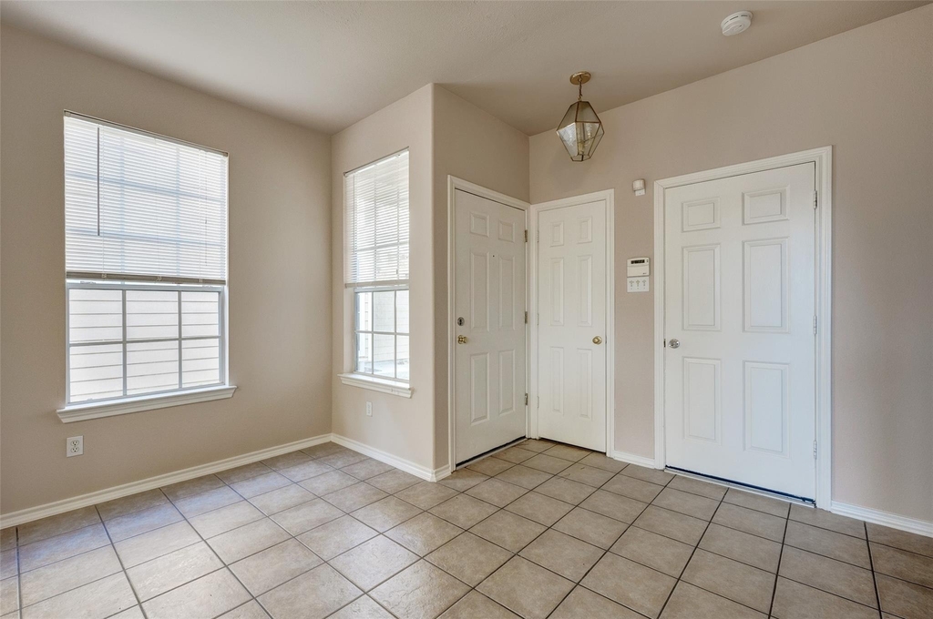 16535 Cairngrove Lane - Photo 3