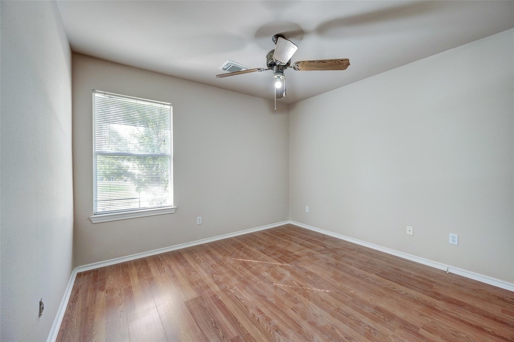 16535 Cairngrove Lane - Photo 22