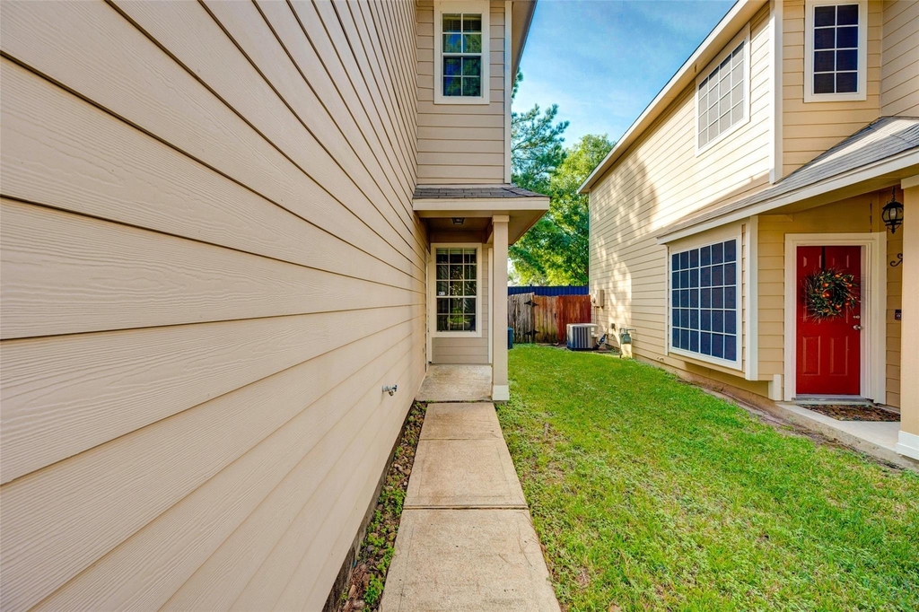 16535 Cairngrove Lane - Photo 1