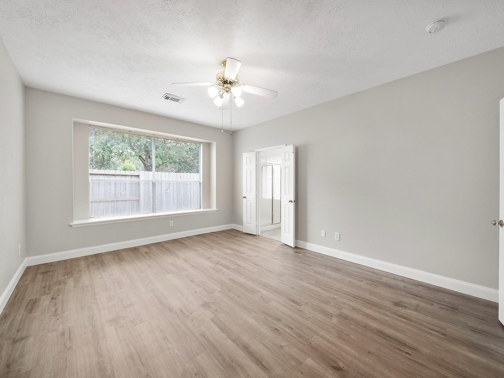 4414 Casey Circle - Photo 7