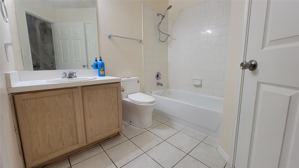 4831 Dark Canyon Court - Photo 6