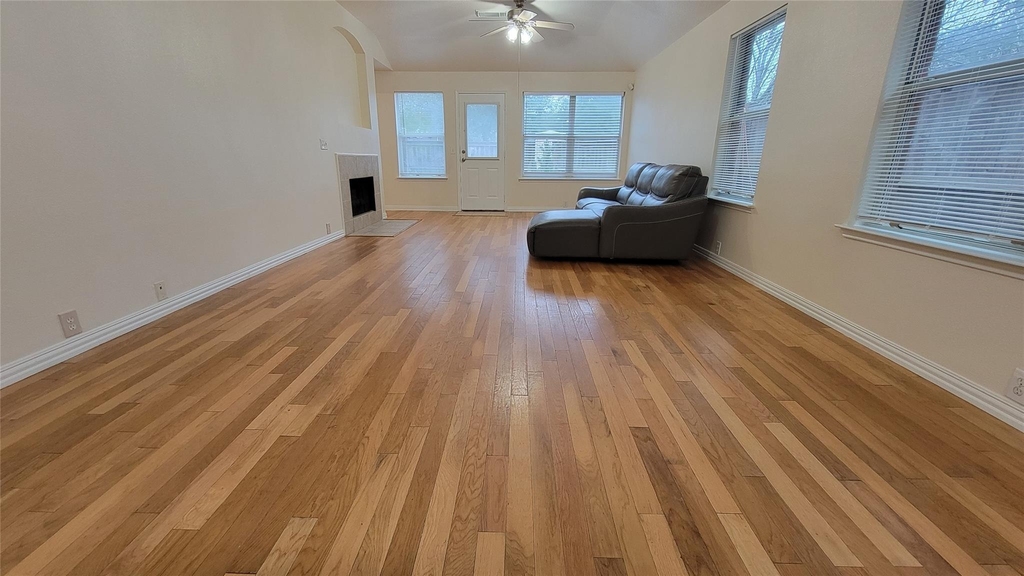 4831 Dark Canyon Court - Photo 11