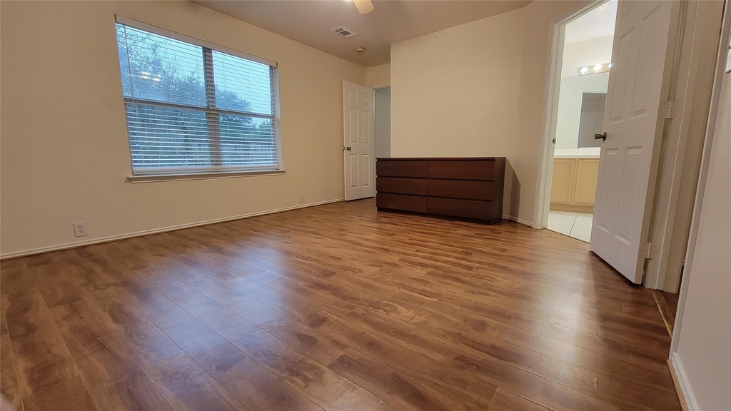4831 Dark Canyon Court - Photo 17