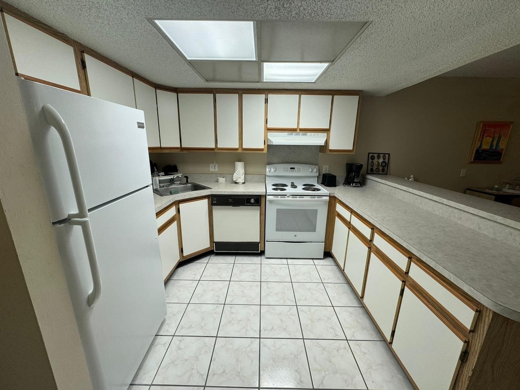 1680 Sunny Brook Lane Ne - Photo 2