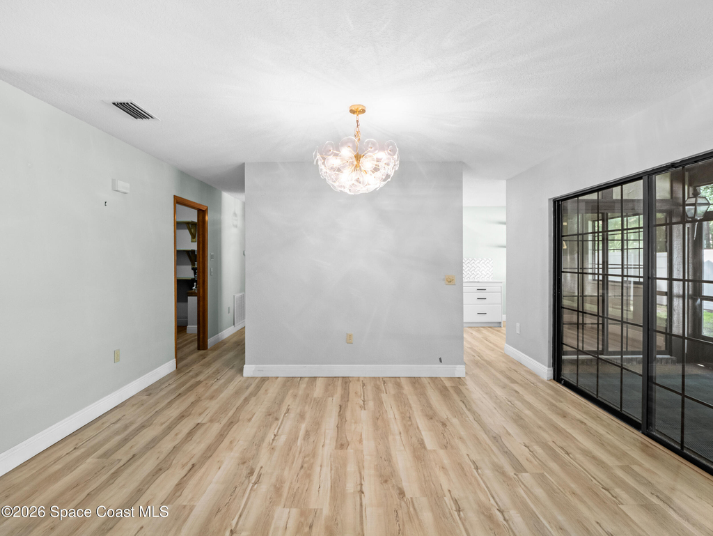 751 Greenwood Manor Circle - Photo 5