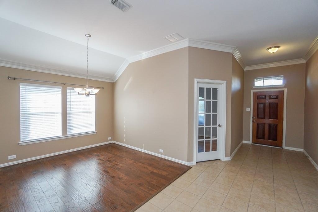 7102 Thistlewood Park Court - Photo 3