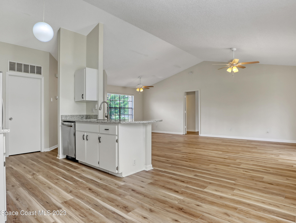 1460 Heartwellville Street Nw - Photo 7