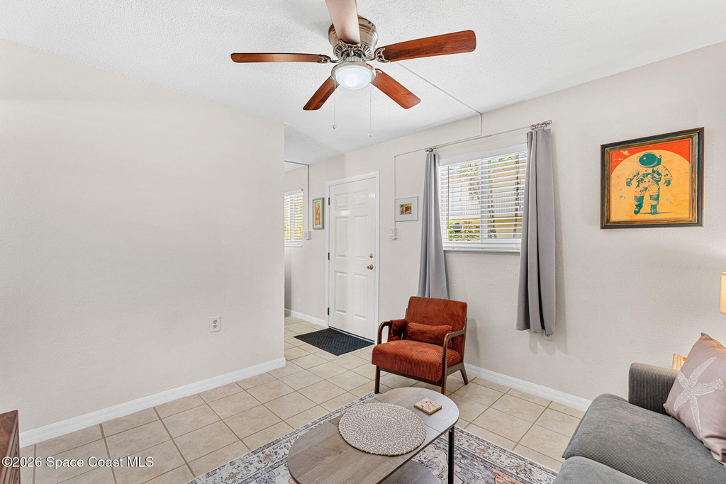 211 Circle Drive - Photo 11