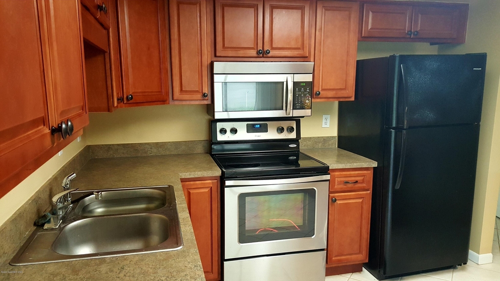 295 Nora Avenue - Photo 10