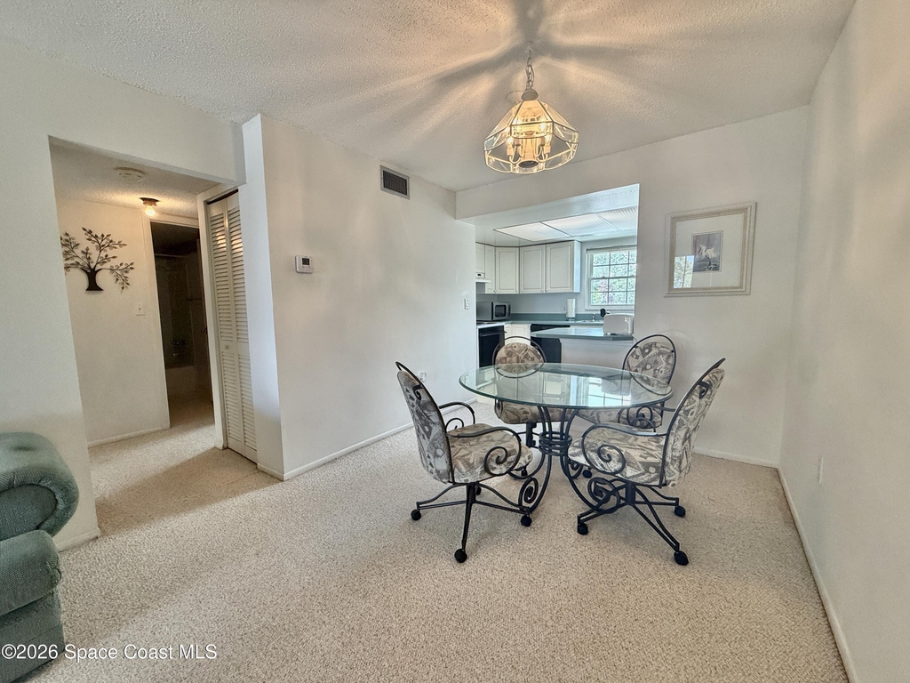 3135 Shady Dell Lane - Photo 4