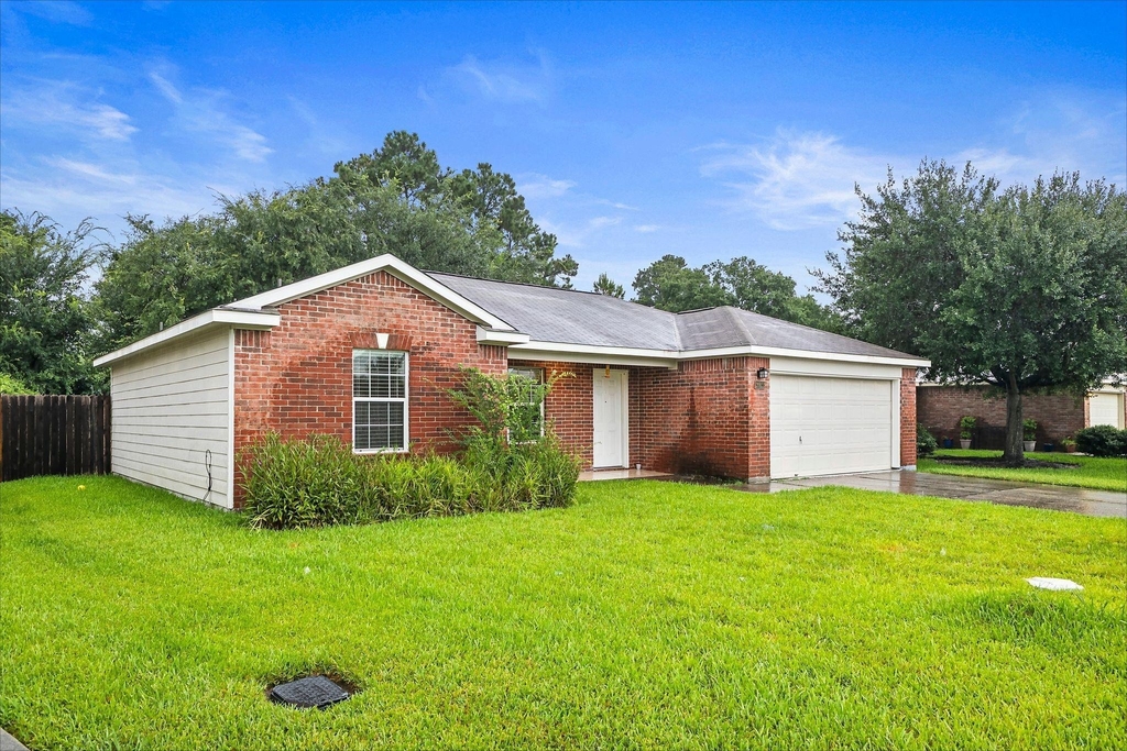 28922 Red River Loop - Photo 1