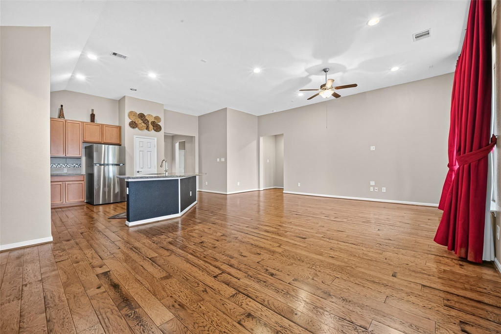 16419 Sheffield Run Drive - Photo 10