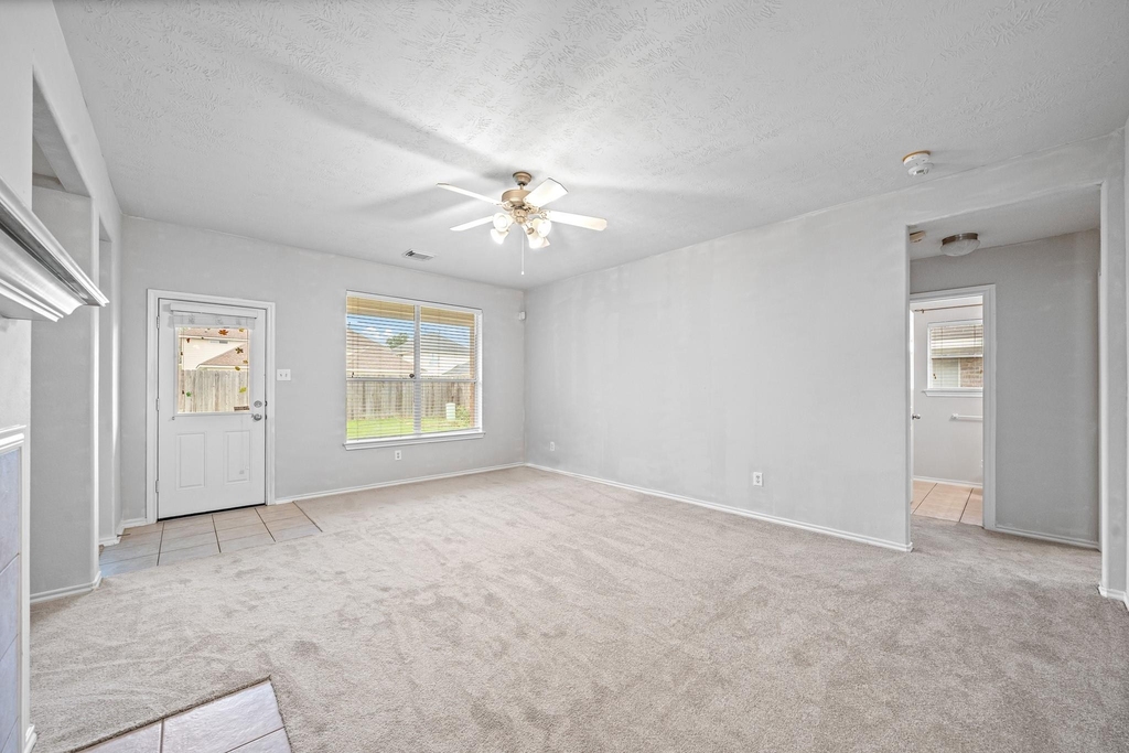 6423 Bonnie Chase Lane - Photo 15