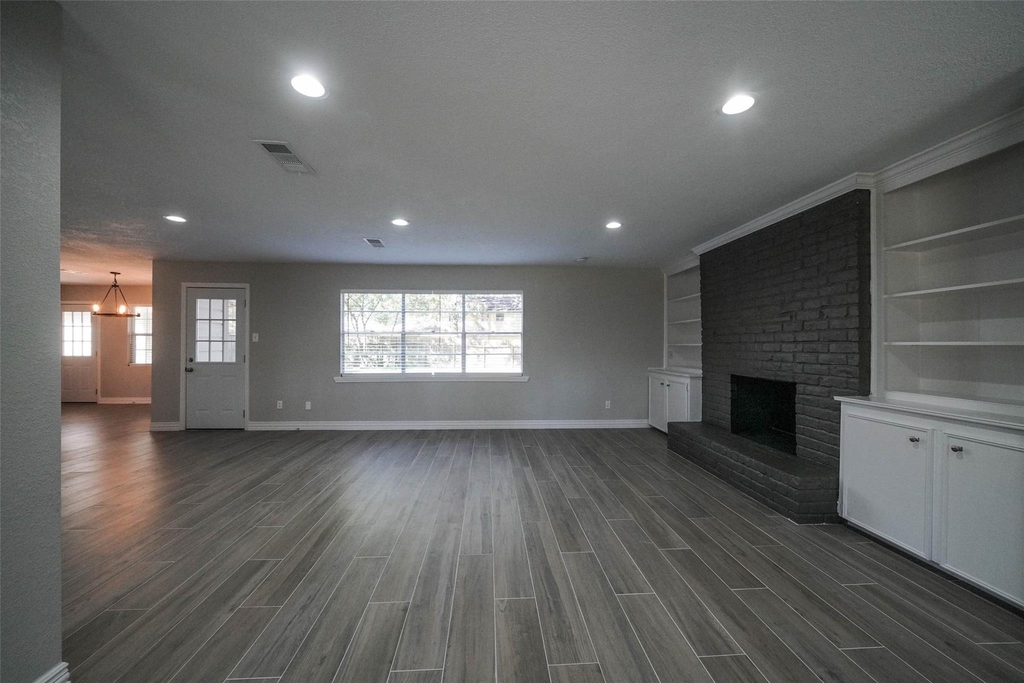 7818 Beaufort Drive - Photo 8