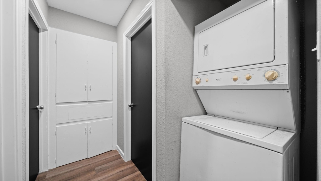5242 Greylog Drive - Photo 13